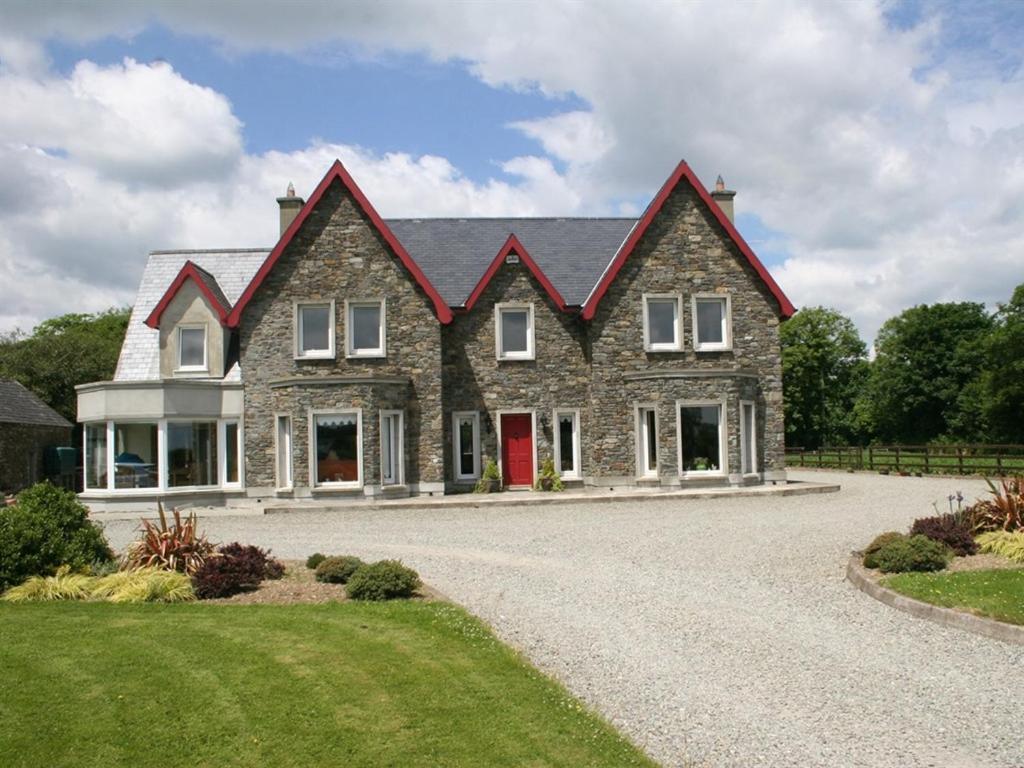 Lake House Dunmanway Экстерьер фото